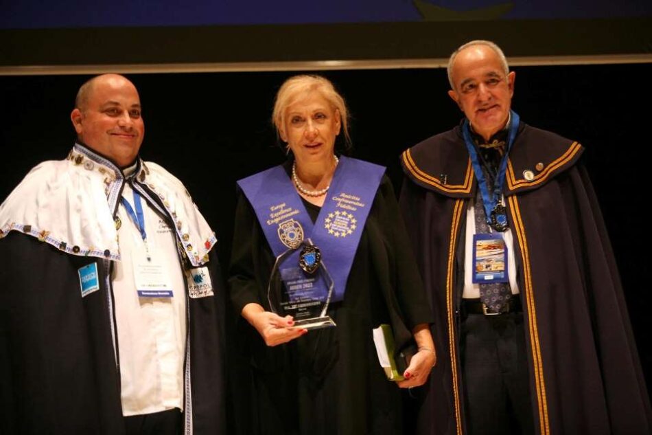 Ο Δήμος Πειραιά «κέρδισε» το 21ο Ευρωπαϊκό Συνέδριο Γαστρονομίας και Οινολογίας 1                                                                                             950x633
