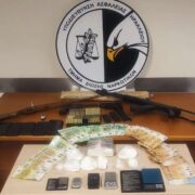 Ηράκλειο: 2 συλλήψεις για παραβάσεις των νόμων περί ναρκωτικών ουσιών και όπλων 2                                                                                                                               180x180