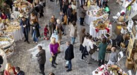 Θεσσαλονίκη: Καινοτόμα προϊόντα και περιβαλλοντική ευαισθησία στην Χριστουγεννιάτικη Αγορά στο Δημαρχείο                                                                         275x150