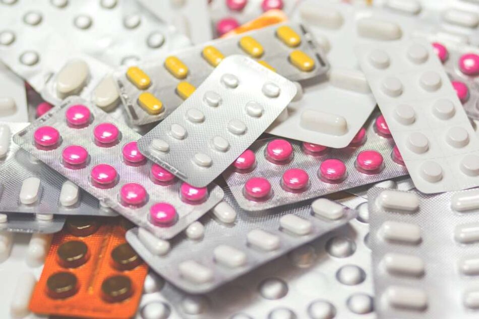 Ιδιοκτήτρια φαρμακείου στη Θεσσαλονίκη διέθετε ναρκωτικά φαρμακευτικά σκευάσματα χωρίς ταινία γνησιότητας                950x633
