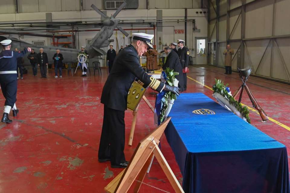 Το Πολεμικό Ναυτικό τέλεσε το ετήσιο μνημόσυνο πεσόντων Αεροπορίας Ναυτικού                                                                                                                                               4