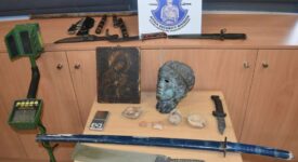 Συλλήψεις αρχαιοκάπηλων στην Πάτρα                                                                   275x150