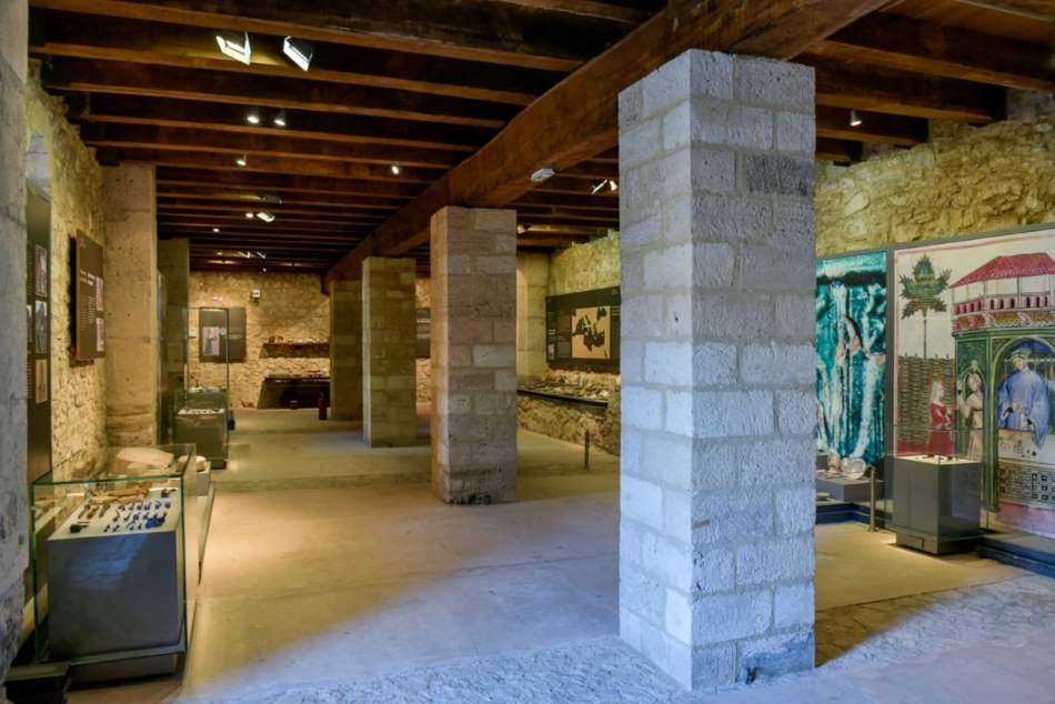 Ηλεία: Μέτρα για την πυροπροστασία αρχαιολογικού χώρου και μουσείου στο Κάστρο Χλεμούτσι