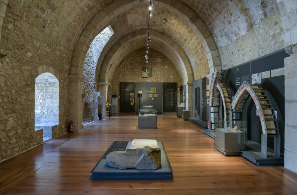 Ηλεία: Μέτρα για την πυροπροστασία αρχαιολογικού χώρου και μουσείου στο Κάστρο Χλεμούτσι                                                                              1024x674
