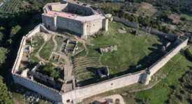 Ηλεία: Μέτρα για την πυροπροστασία αρχαιολογικού χώρου και μουσείου στο Κάστρο Χλεμούτσι                                 275x150