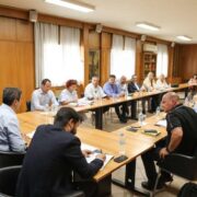 Συνάντηση Αυγενάκη με εκπροσώπους των 9 Διεπαγγελματικών Οργανώσεων  Συνάντηση Αυγενάκη με εκπροσώπους των 9 Διεπαγγελματικών Οργανώσεων 348734 180x180