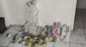 Περιστέρι: Συλλήψεις αλλοδαπών για διακίνηση λαθραίων καπνικών προϊόντων ezgif 1 1e3f9b5c05 275x150